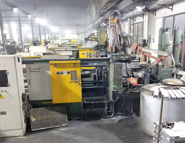 壓鑄機(jī) 壓鑄機(jī)